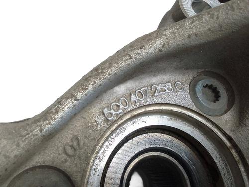 Right front steering knuckle SKODA OCTAVIA III (5E3, NL3, NR3) 2.0 TDI | BP31037152M26 