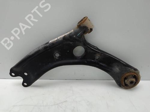 Used Left front suspension arm HYUNDAI TUCSON (TL, TLE) 1.7 CRDi (116 hp) 21526981