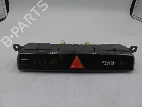 Used Warning switch HYUNDAI i20 I (PB, PBT) 1.2 (84 hp) 27733100