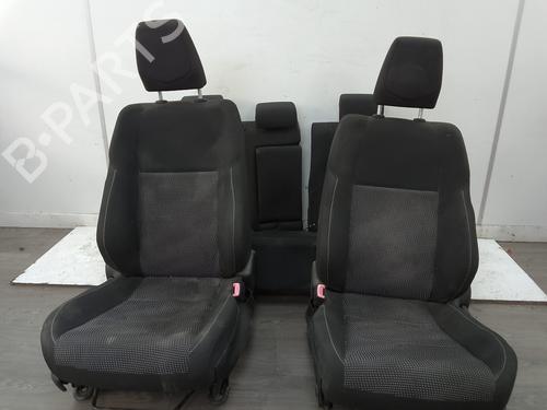 Seats set TOYOTA AURIS Estate (_E18_) 1.6 (ZRE185_) | BP29477459C78 
