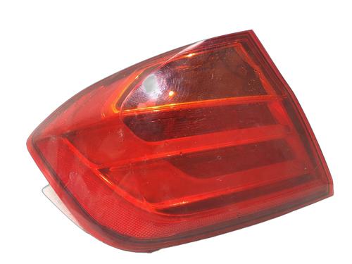 Farolim esquerdo Farolim esquerdo BMW 3 (F30, F80) 320 d (163 hp) 33931684 33931684