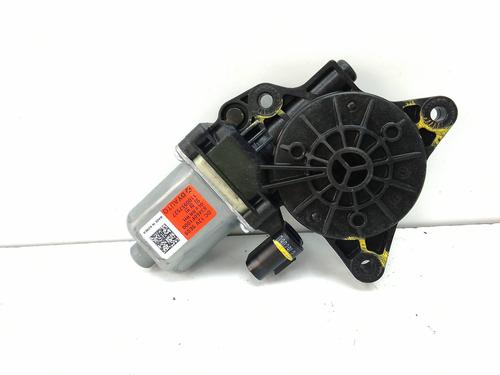 Used Right rear window motor Right rear window motor KIA SPORTAGE IV (QL, QLE) 1.6 GDI (132 hp) 18737952 18737952