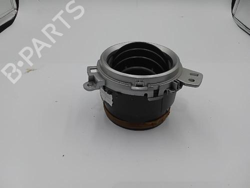 Used Air vent TOYOTA AURIS (_E18_) 1.4 D-4D (NDE180_, NDE180R) (90 hp) 26704890