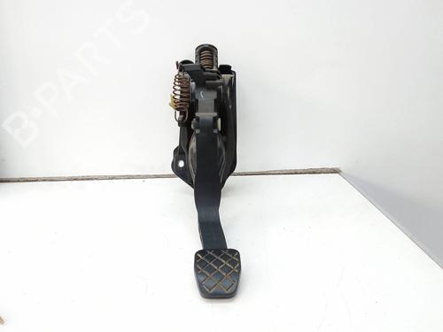 Used Clutch pedal Clutch pedal VW GOLF VII (5G1, BQ1, BE1, BE2) 1.6 TDI (105 hp) 26054273 26054273