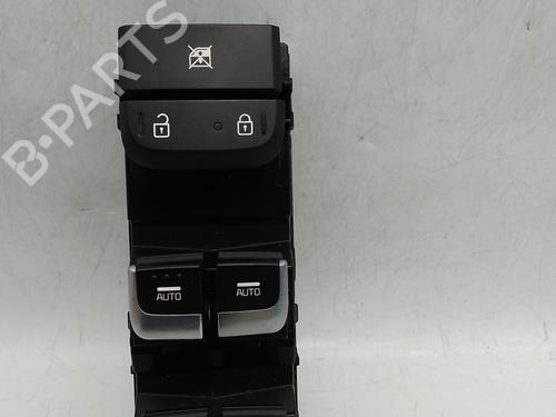 Used Left front window switch KIA SORENTO III (UM) [2015-2023]  29151270