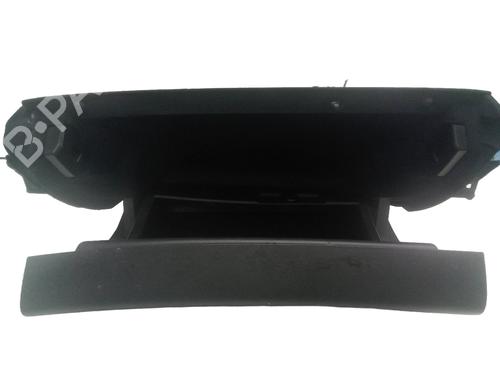 Used Glove box Glove box RENAULT MEGANE IV Grandtour (K9A/M/N_) 1.5 dCi 110 (110 hp) 19519626 19519626