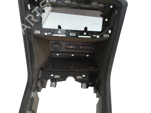 Middle console VW TIGUAN (AD1, AX1) 2.0 TDI | BP18970713I22 - Image 2