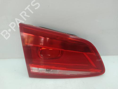 Venstre baglygte bagklap VW PASSAT B7 Variant (365) 1.6 TDI (105 hp) 28150236