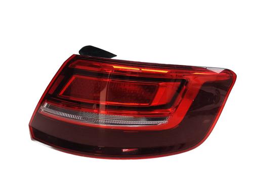 Used Right taillight Right taillight AUDI A3 (8V1, 8VK) 1.6 TDI (115 hp) 18575961 18575961