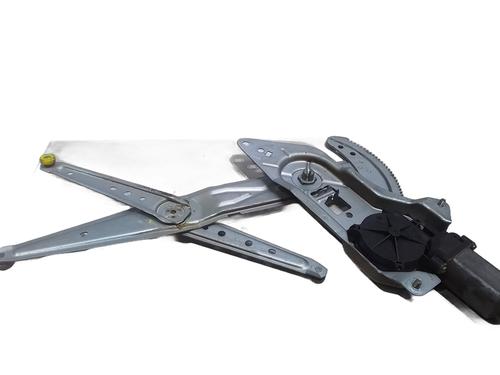 Alzacristallo anteriore destro RENAULT KANGOO (KC0/1_) 1.5 dCi (KC07) (65 hp) 31990938