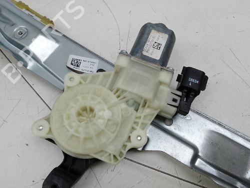 Rear right window mechanism FORD FOCUS III  | BP18585344C25 