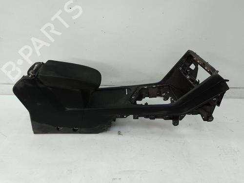 Used Middle console Middle console VW TIGUAN (AD1, AX1) 2.0 TDI (150 hp) 18970713 18970713