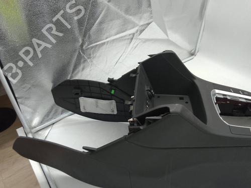 Middle console HYUNDAI i30 Estate (PDE) 1.6 CRDi | BP30051014I22 