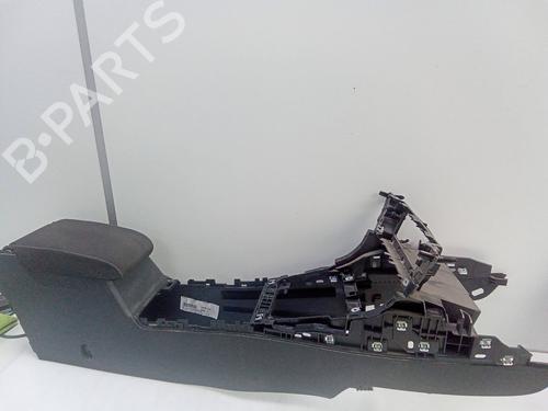 Midtkonsoll VW GOLF VII (5G1, BQ1, BE1, BE2) 2.0 GTD (184 hp) 28147965