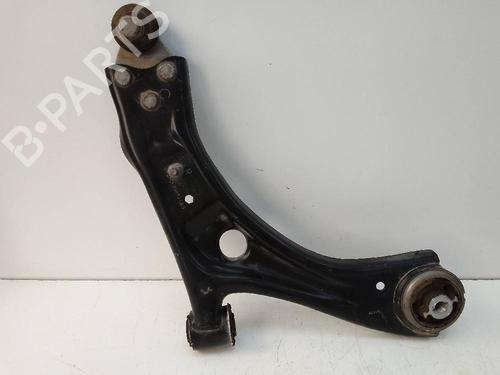 Used Right front suspension arm FORD FOCUS IV (HN) 1.0 EcoBoost (125 hp) 26055336