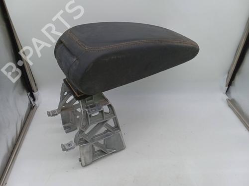 Used Armrest / Center console AUDI A3 Sportback (8VA, 8VF) 2.0 TDI (150 hp) 28146112