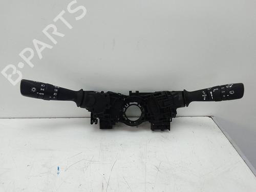 Used Switch Switch TOYOTA C-HR (_X1_) 1.8 Hybrid (ZYX10_, ZYX11_, ZYX10R, ZYX11R) (122 hp) 18597806 18597806