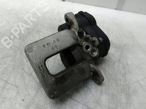 Used Right rear brake caliper Right rear brake caliper AUDI Q3 (8UB, 8UG) 2.0 TDI (150 hp) 21084685 21084685