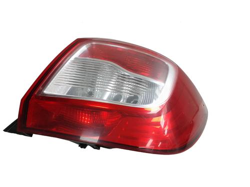Used Right taillight Right taillight DACIA SANDERO II TCe 90 (B8M1, B8MA, B8AC) (90 hp) 26052982 26052982