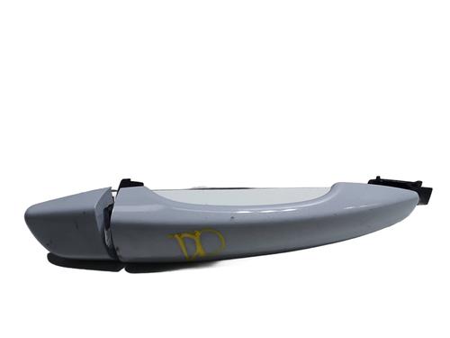 Used Front right exterior door handle Front right exterior door handle PEUGEOT 2008 II (UD_, US_, UY_, UJ_, UR_, UC_) 1.2 Hybrid 136 (URHPYC, USHPY) (136 hp) 34419644 34419644