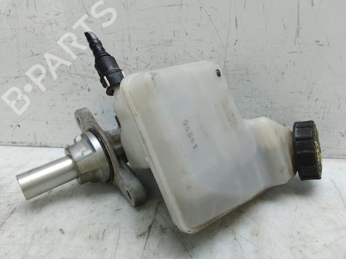 Used Brake fluid reservoir FORD FIESTA VII (HJ, HF) 1.1 Ti-VCT (86 hp) 28974731