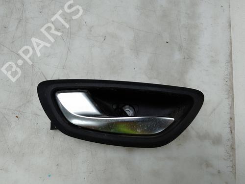 Used Front left interior door handle Front left interior door handle RENAULT MEGANE IV Hatchback (B9A/M/N_) 1.2 TCe 100 (B9MS) (100 hp) 18957242 18957242
