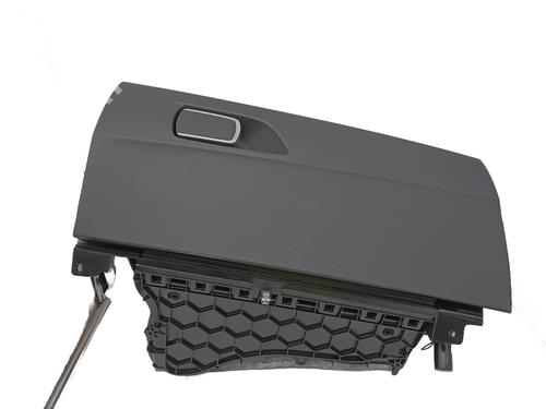 Used Glove box BMW 1 (F21) 116 d (116 hp) 30272978