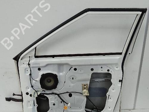 Tür rechts vorne für SSANGYONG TIVOLI 1.2 (128 hp) 25045835