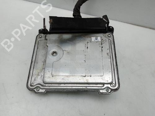Used Engine control unit (ECU) VW GOLF PLUS V (5M1, 521) [2004-2013]  23559211