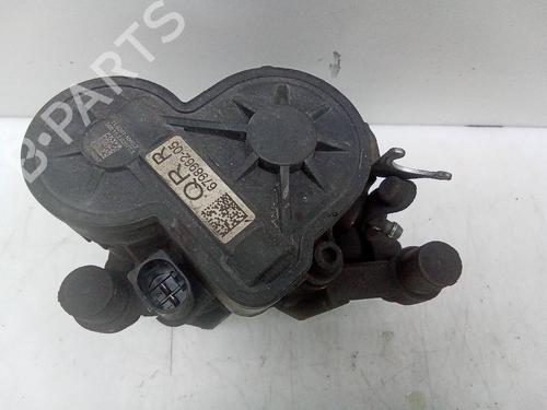 Right rear brake caliper BMW X1 (F48) xDrive 25 e Plug-in-Hybrid | BP26159375M106 