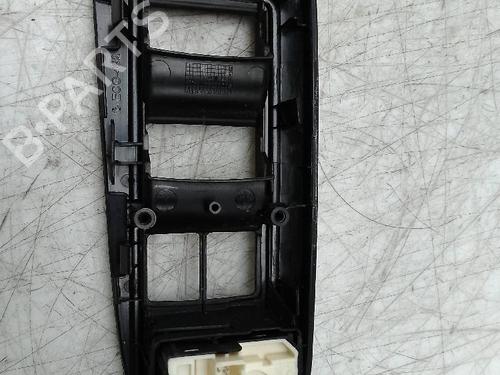 Mirror switch VAUXHALL VIVARO LIFE Bus (K0) 2.0 | BP18597770I25 