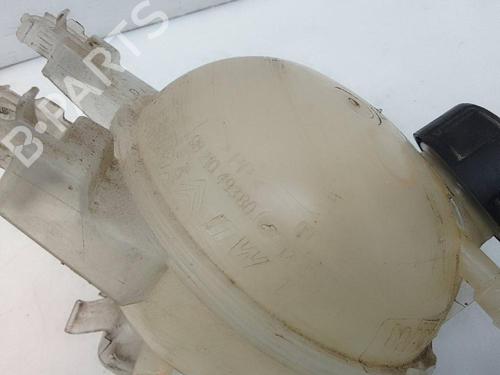 Used Expansion tank PEUGEOT TRAVELLER Bus (V_) 1.6 BlueHDi 115 (115 hp) 24102717