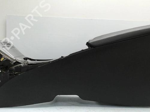 Used Middle console TOYOTA AVENSIS Estate (_T27_) 2.2 D-4D (ADT271_, ADT271R) (150 hp) 26157416
