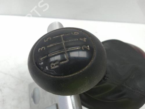 Used Gear lever RENAULT TRAFIC III Van (FG_) [2014-2025]  21168619