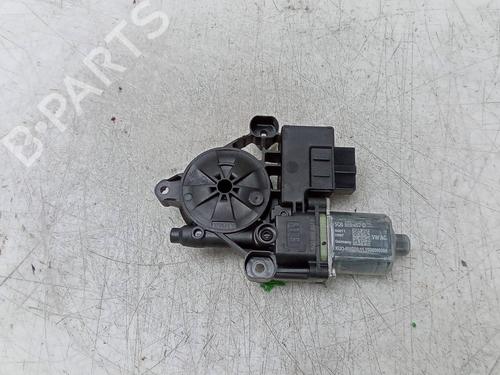 Rudehejsemotor bagstkærm venstre SEAT LEON Sportstourer (KL8, KLD) 2.0 TDI (150 hp) 28149514