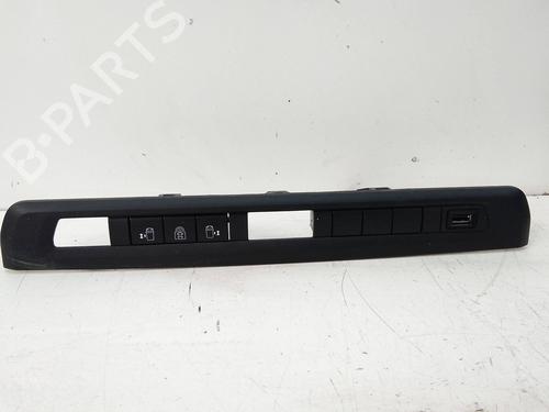 Used Switch Switch OPEL VIVARO C Bus (K0) 2.0 (150 hp) 18586236 18586236