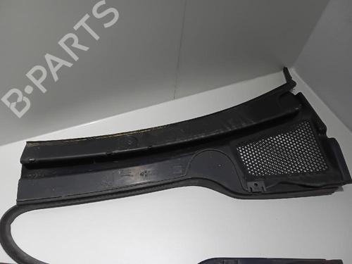 Used Scuttle panel SEAT ARONA (KJ7, KJP) 1.0 TSI (95 hp) 25811921