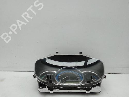 Used Instrument cluster TOYOTA YARIS (_P13_) 1.5 Hybrid (NHP130_, NHP130) (101 hp) 23643323