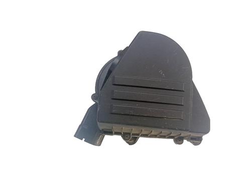 Used Air filter box Air filter box SKODA RAPID (NH3, NK3, NK6) 1.2 TSI (90 hp) 26173162 26173162