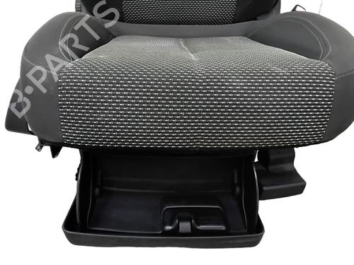 Right front seat SEAT EXEO (3R2) 2.0 TDI | BP39402121C16 - Image 6