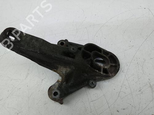 Used Engine mount Engine mount MINI MINI (R56) Cooper (120 hp) 19582884 19582884