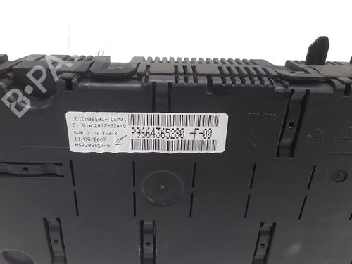 Cockpit CITROËN C4 Picasso I MPV (UD_) 2.0 HDi 138 | BP30849412C47