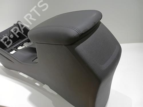 Middle console HYUNDAI TUCSON (TL, TLE) 1.6 GDi | BP29995561I22