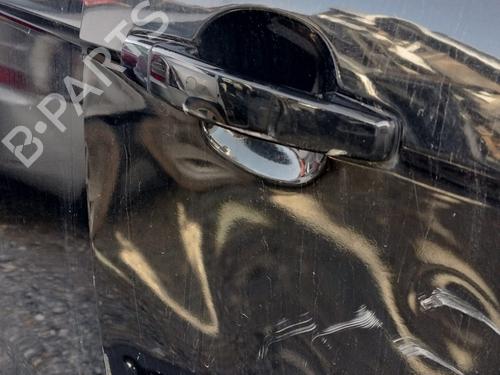 Puxador exterior frente direito Puxador exterior frente direito CHEVROLET CAPTIVA (C100, C140) 2.0 D 4WD (150 hp) 33870944 33870944