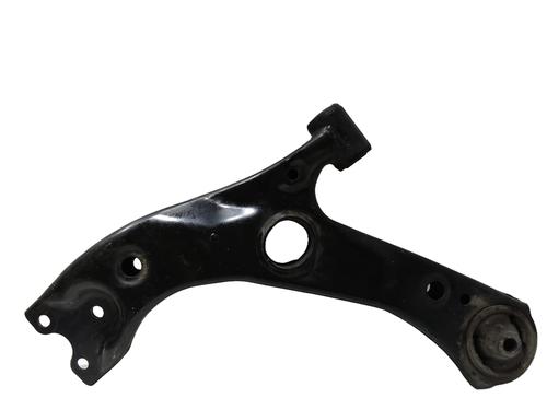 Used Left front suspension arm Left front suspension arm TOYOTA C-HR (_X1_) 1.8 Hybrid (ZYX10_, ZYX11_, ZYX10R, ZYX11R) (122 hp) 33771425 33771425