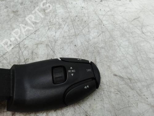 Used Steering wheel controls PEUGEOT 207 SW (WK_) 1.4 16V (95 hp) 19697325