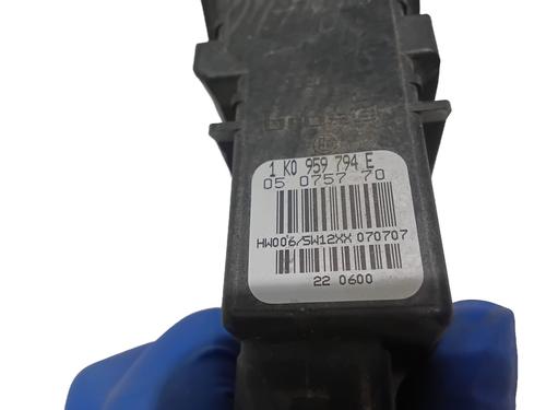 Right rear window motor VW GOLF V Variant (1K5) 1.9 TDI | BP37757672E22 - Image 3