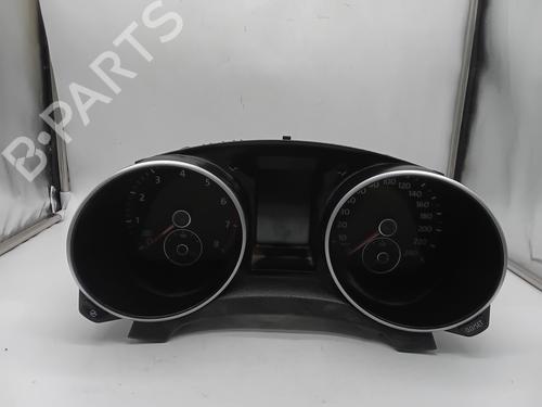 Used Instrument cluster VW GOLF VI (5K1) 1.4 TSI (122 hp) 28810613