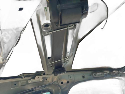 Used Rear center seatbelt VW TOURAN (5T1) 2.0 TDI (116 hp) 18593498