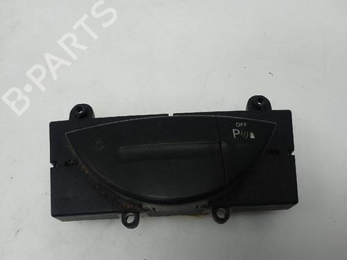 Used Switch MERCEDES-BENZ CLS (C219) [2004-2011]  24997549